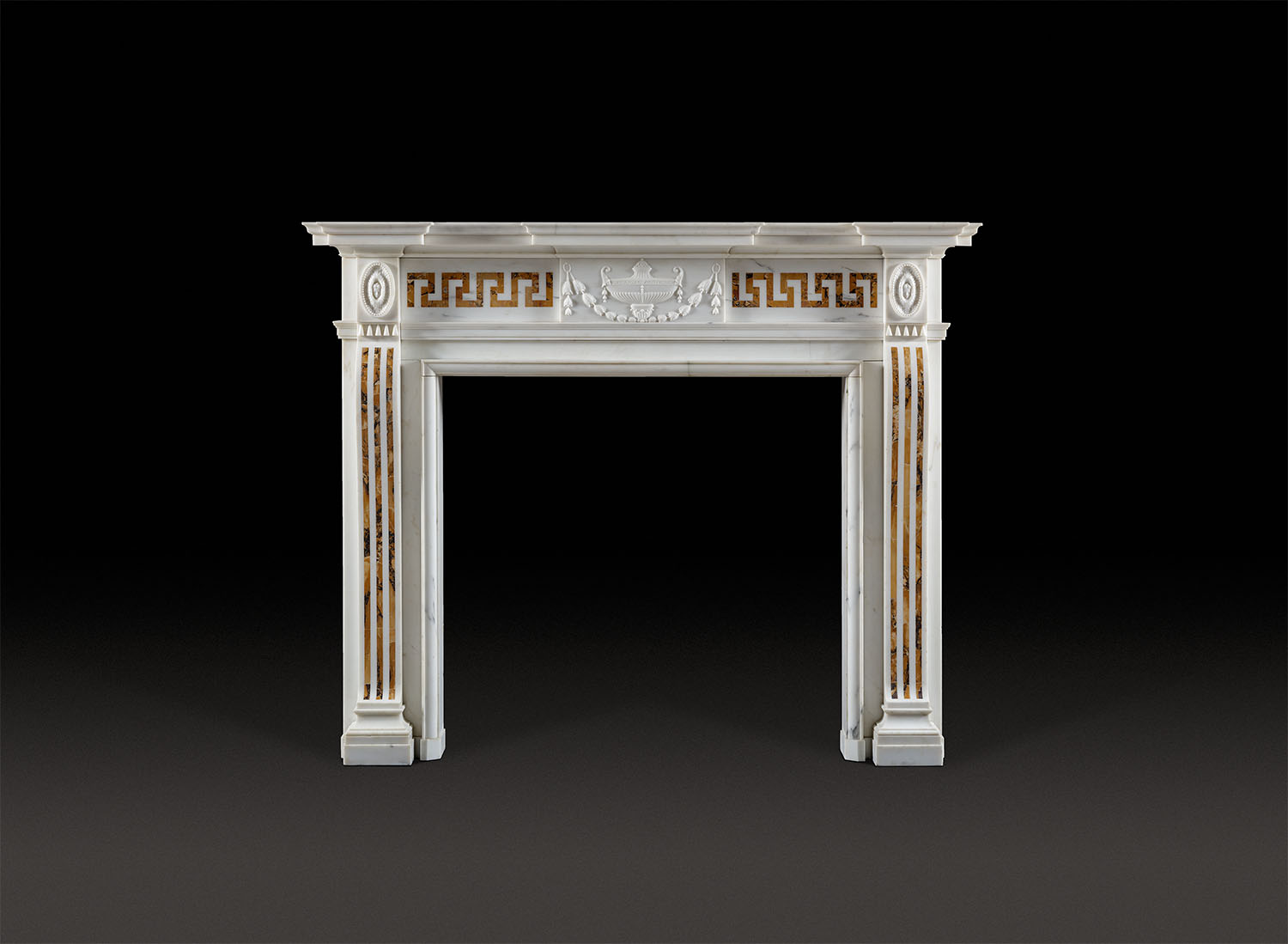 Jamb G318 fireplace